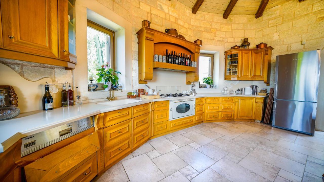 Luxury Villa Allure Dafnész Kültér fotó