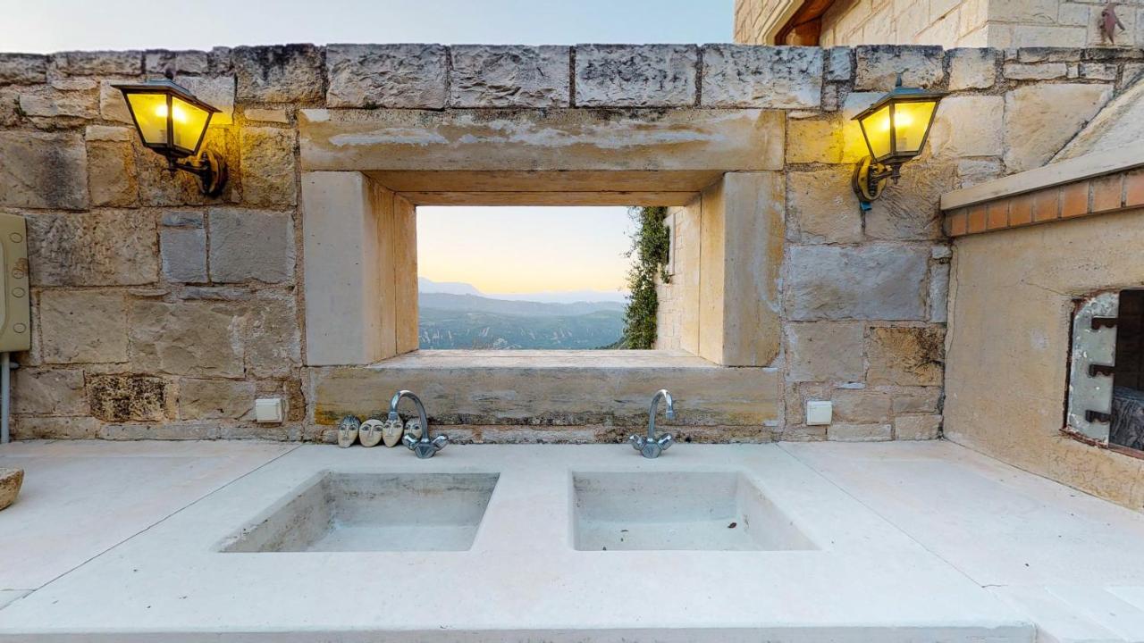 Luxury Villa Allure Dafnész Kültér fotó